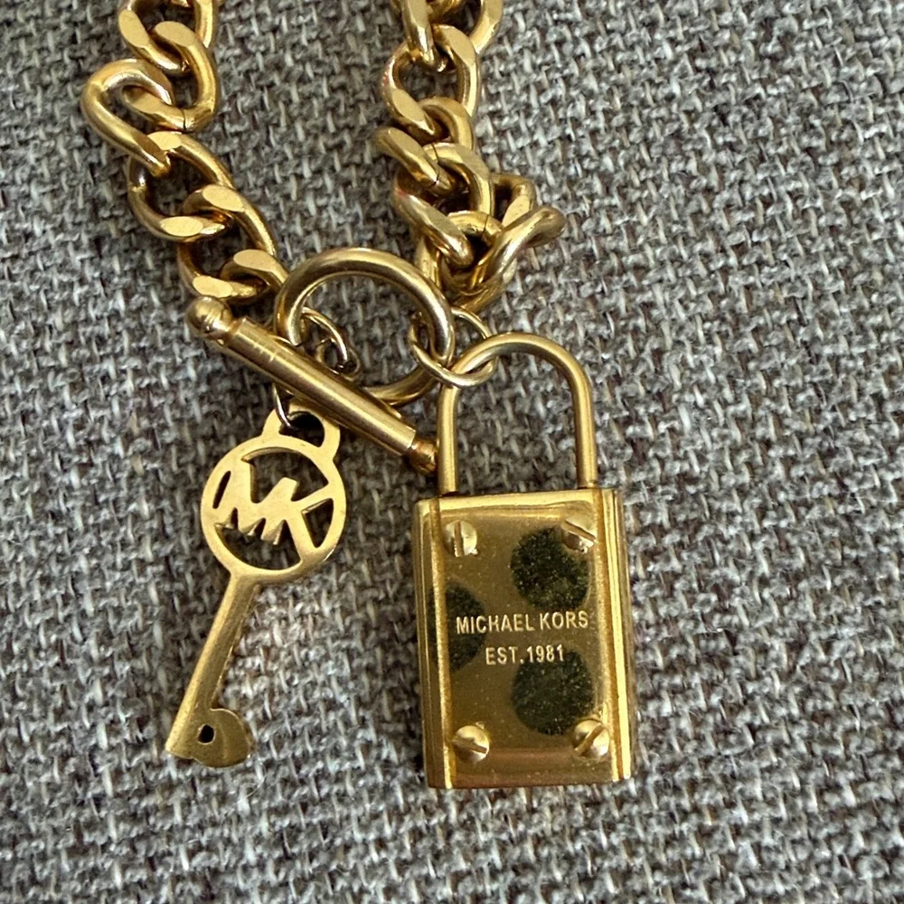 Michael Kors Gold Chain Bracelet with Padlock and Key Charms - Picture 4 of 4